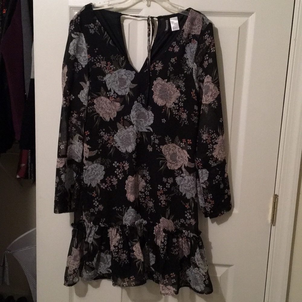 Floral shift dress